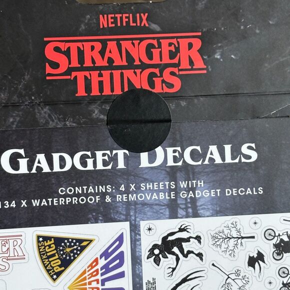Netflex STRANGER THINGS Paladone 4 Sheets Reusable & Water Proof Gadget Decals - Picture 5 of 5